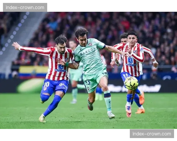 莱万特莫拉莱斯反击速度 成球队保级战中重要武器